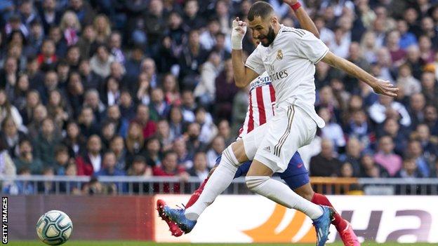 Karim Benzema put in a wonderful display as Real Madrid masterfully dispatched city rivals Atletico Madrid